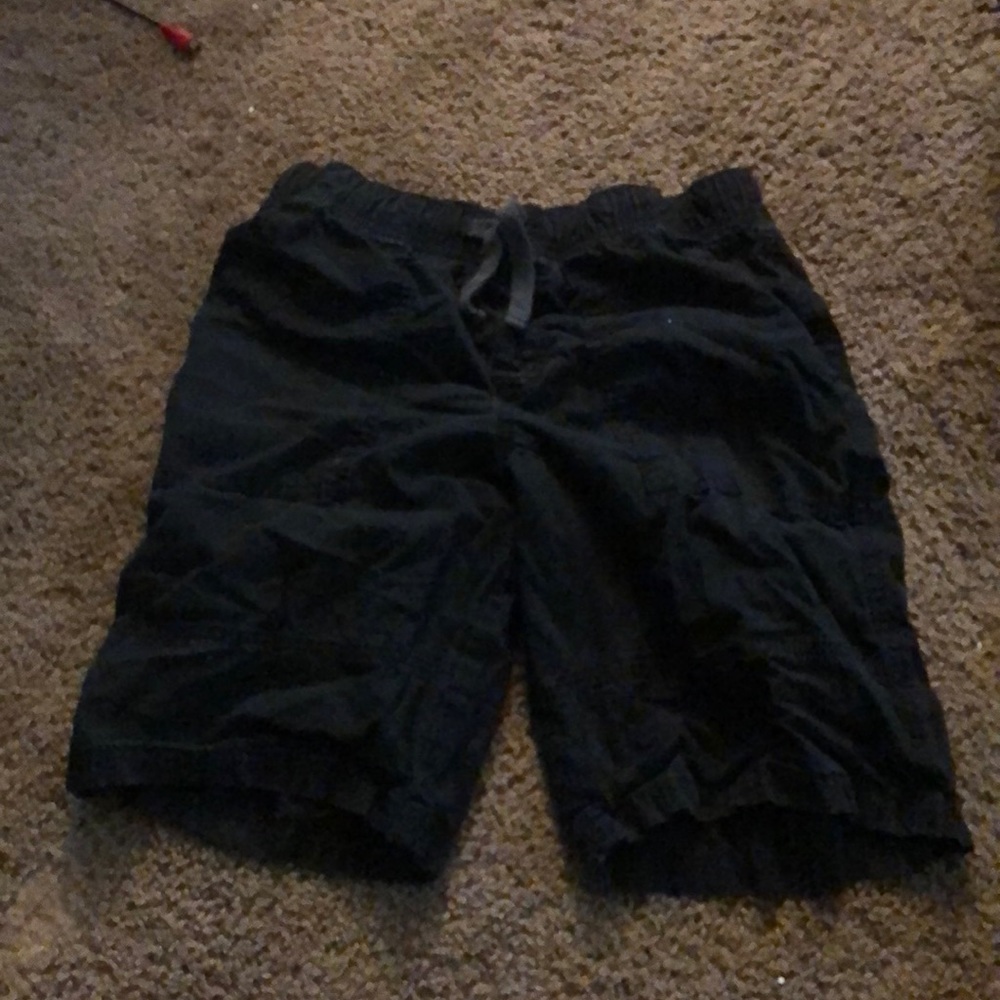 Boys shorts black L12/14